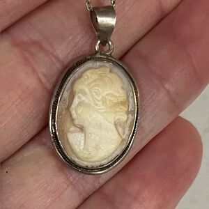 Antique 1930s Sterling Shell Cameo Necklace | Left Facing | 925 Italy